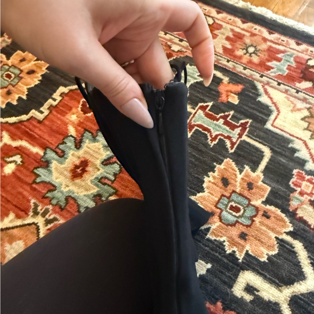 Vintage Moschino Cheap and Chic black corset - Picture 4 of 4